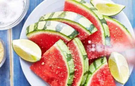 泡泡吃瓜网奇葩,揭秘网络奇谈,奇葩事件大盘点 第3张 泡泡吃瓜网奇葩,揭秘网络奇谈,奇葩事件大盘点 第3张