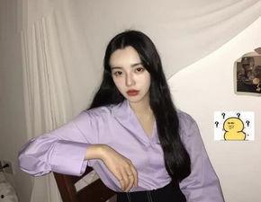 吃瓜美女网红图片,网红美女的吃瓜瞬间