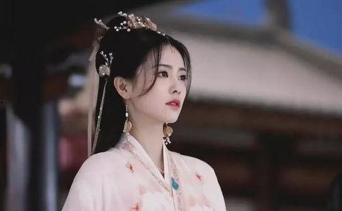 娱乐圈吃瓜白鹿是谁呀,娱乐圈新晋吃瓜焦点人物揭秘 第2张 娱乐圈吃瓜白鹿是谁呀,娱乐圈新晋吃瓜焦点人物揭秘 第2张